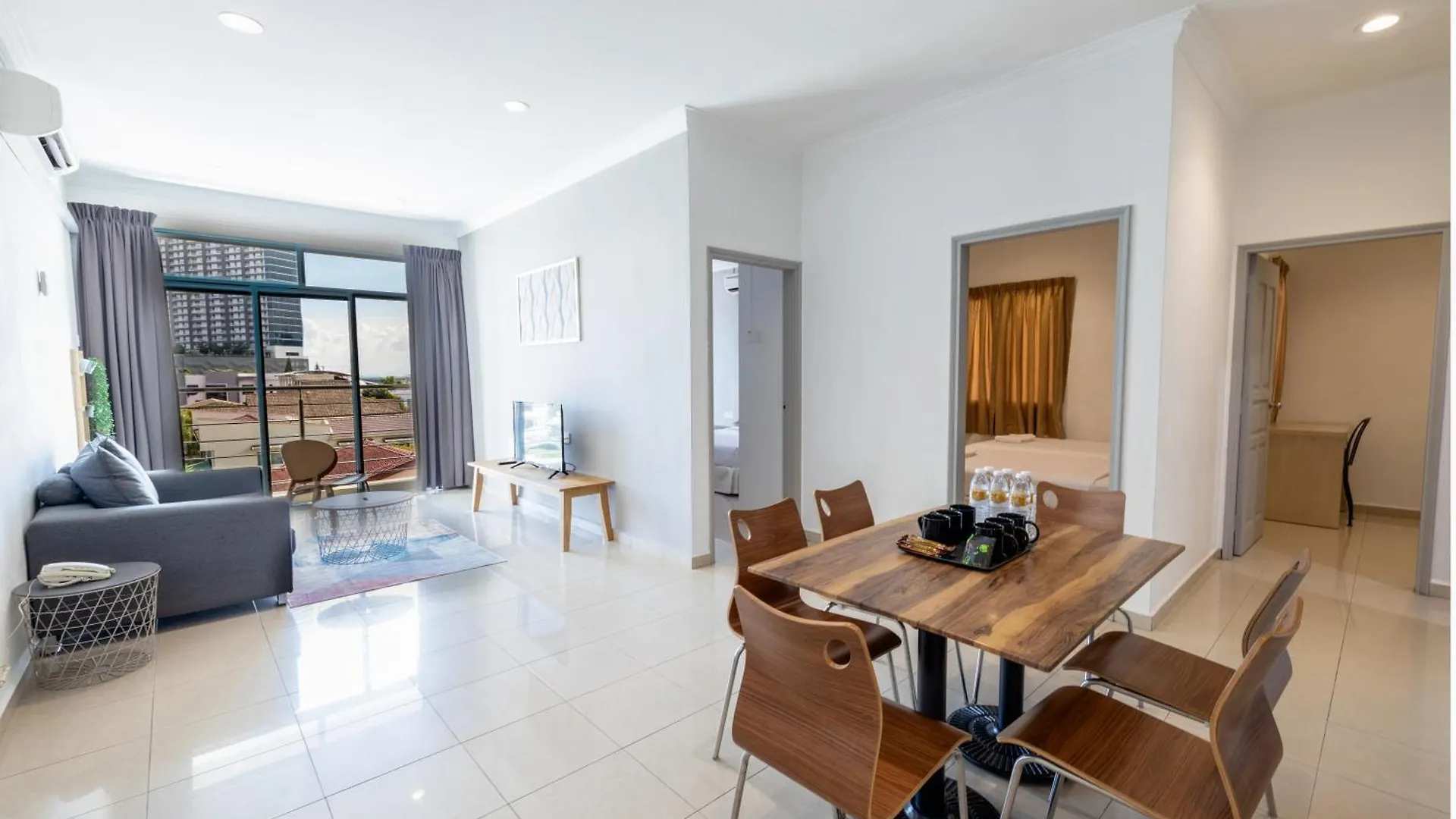 Golden View Serviced Apartments Tanjung Tokong