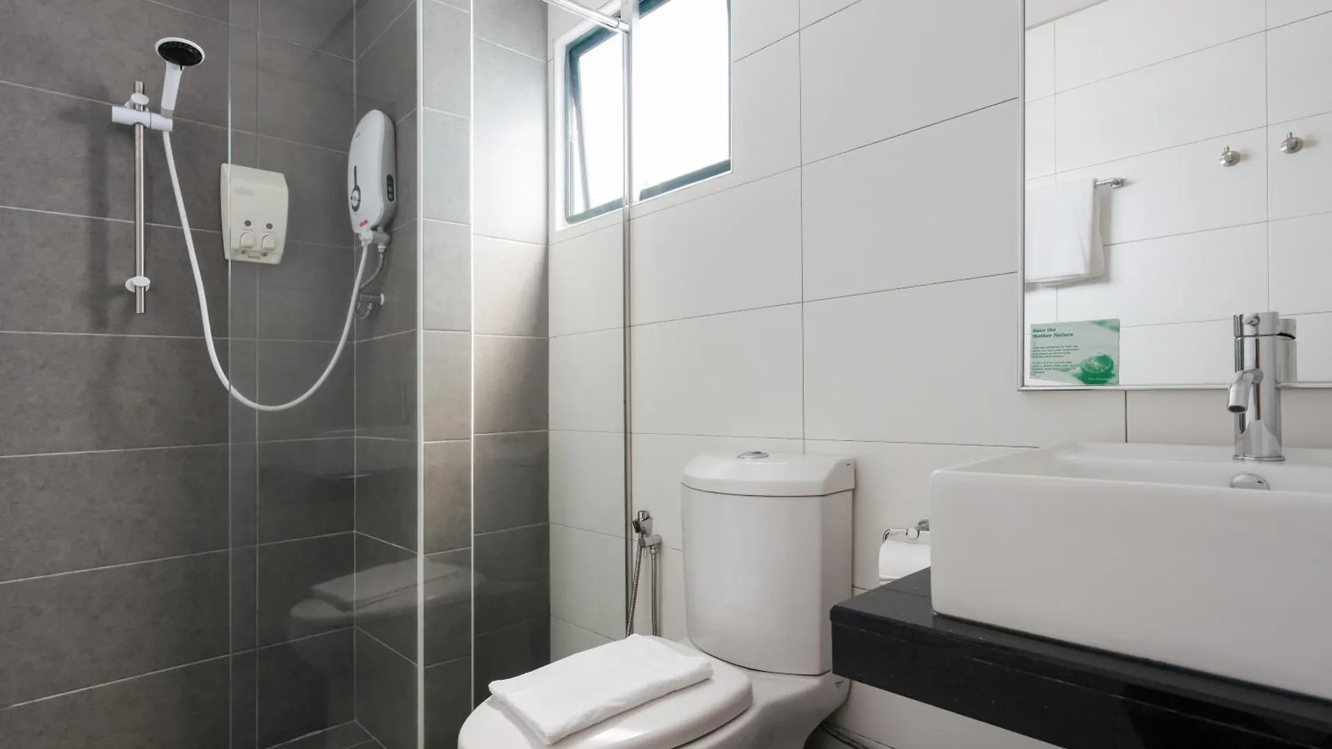 Golden View Serviced Apartments Tanjung Tokong