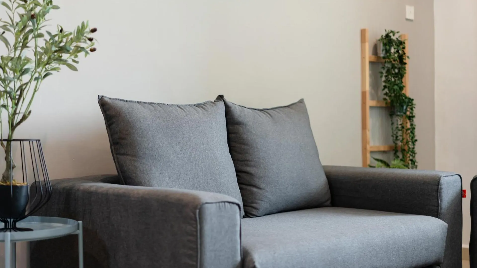 Golden View Serviced Apartments location