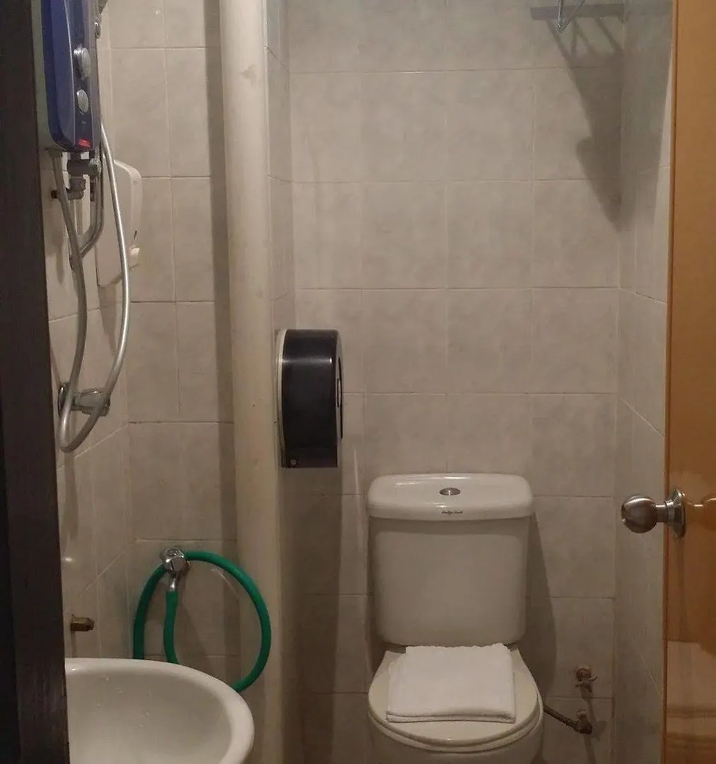 Golden View Serviced Apartments Tanjung Tokong 0*,